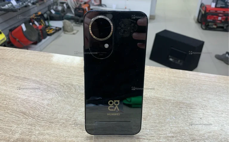 Huawei nova 13 12/256 ГБ