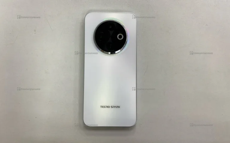 Tecno SPARK 30C 4/128 ГБ
