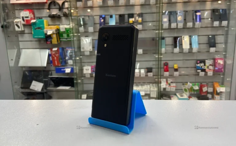 Philips xenium .