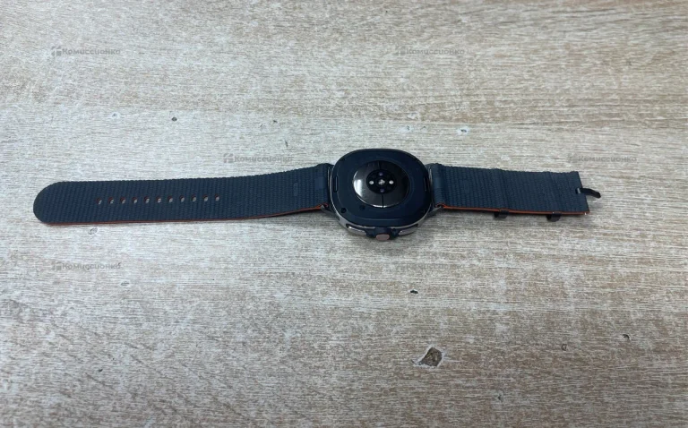Часы Samsung Galaxy Watch 8 classic