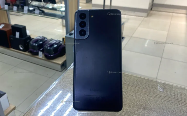 Samsung Galaxy S21 8/128 ГБ
