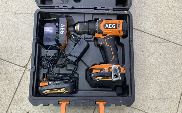 Шуруповерт AEG BS18G4