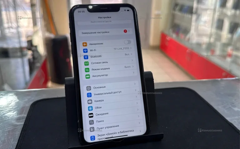 Apple iPhone 11 4/64 ГБ