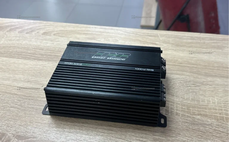 Усилитель  Deaf Bonce Atom 500.2 pro