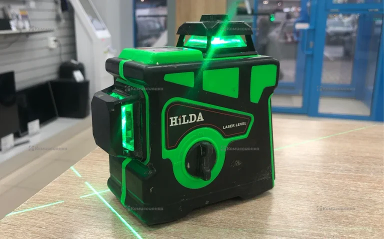 Лазерный уровень Hilda 3D-12