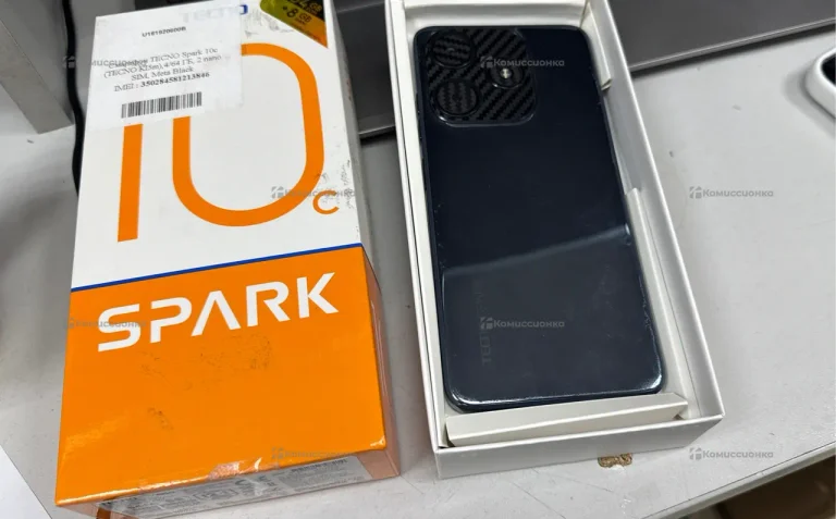 Tecno Spark 10C 4/64 ГБ