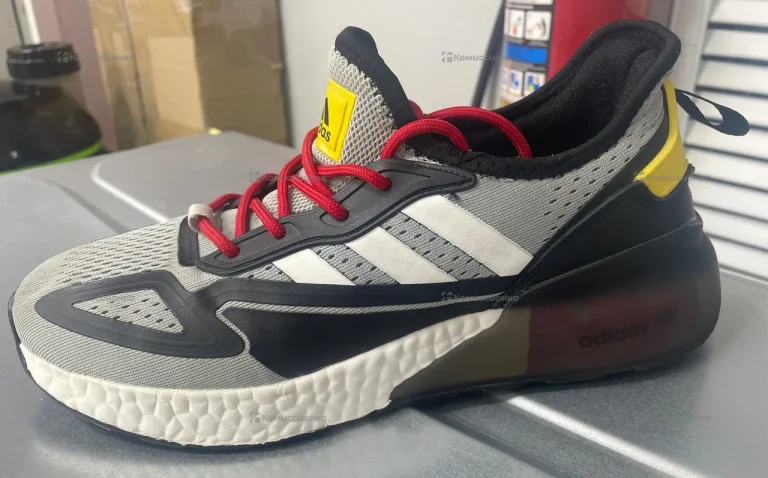 Кроссовки Adidas US4817307 42 размер