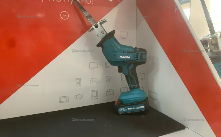 Makita аккумуляторная пила