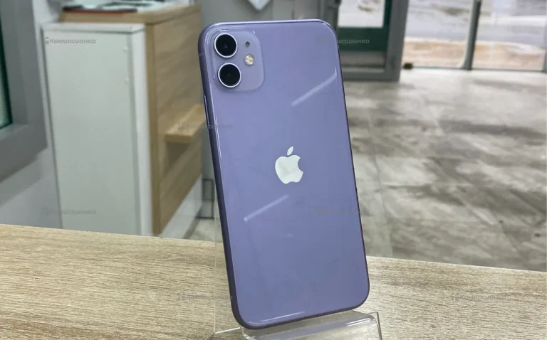 Apple iPhone 11 4/128 ГБ