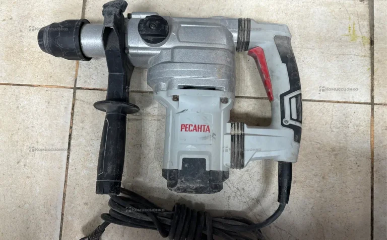 Перфоратор Ресанта П-40-1600КМ