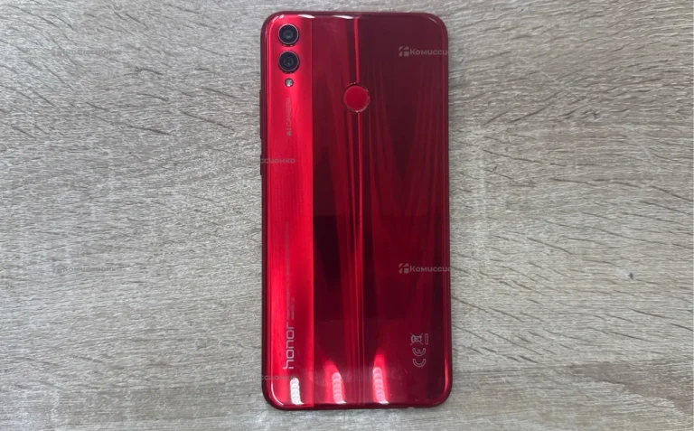 Honor Honor 8x 4/64.