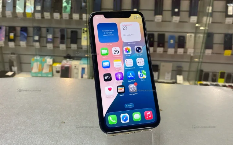 Apple iPhone 11 4/64 ГБ