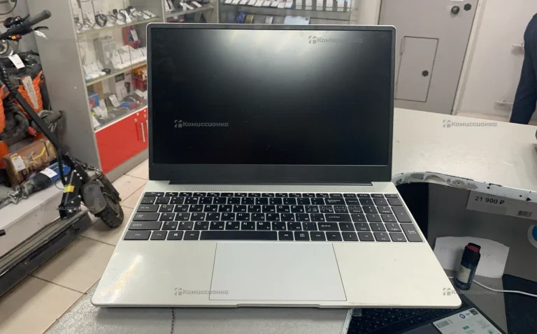 Ноутбук  RB 1550