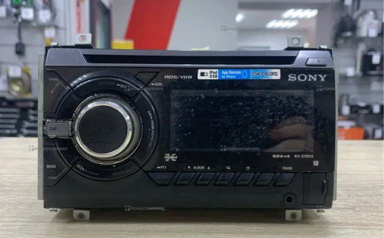Автомагнитола  Sony WX-GT80UE