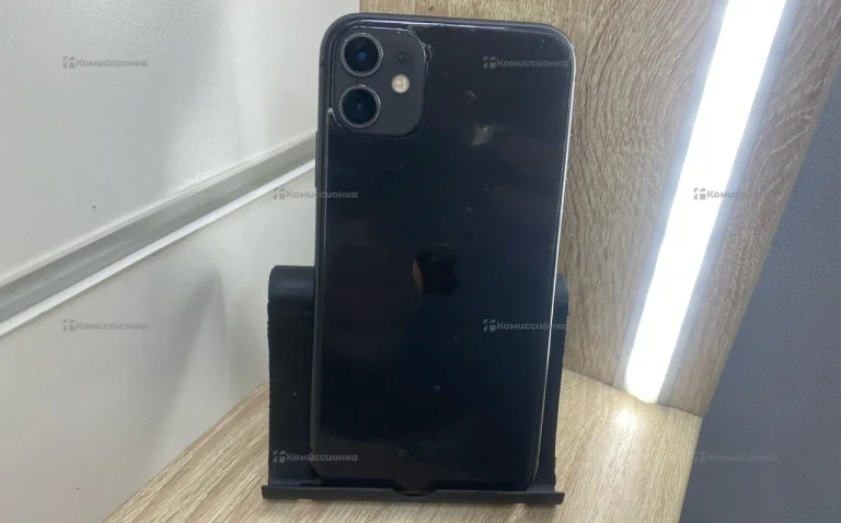 Apple iPhone 11 64 ГБ
