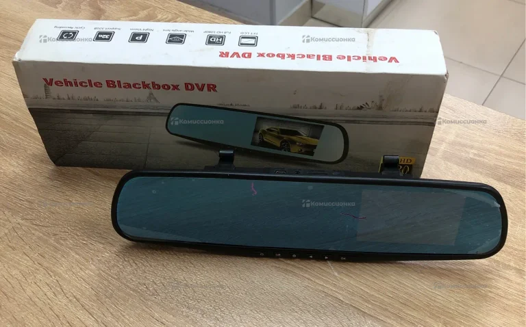 Видеорегистратор  Vehicle Blackbox DVR