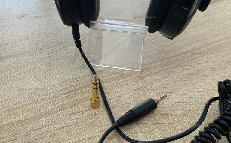 Наушники Sennheiser hd215