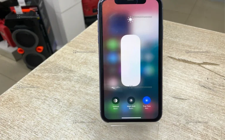 Apple iPhone 11 4/128 ГБ