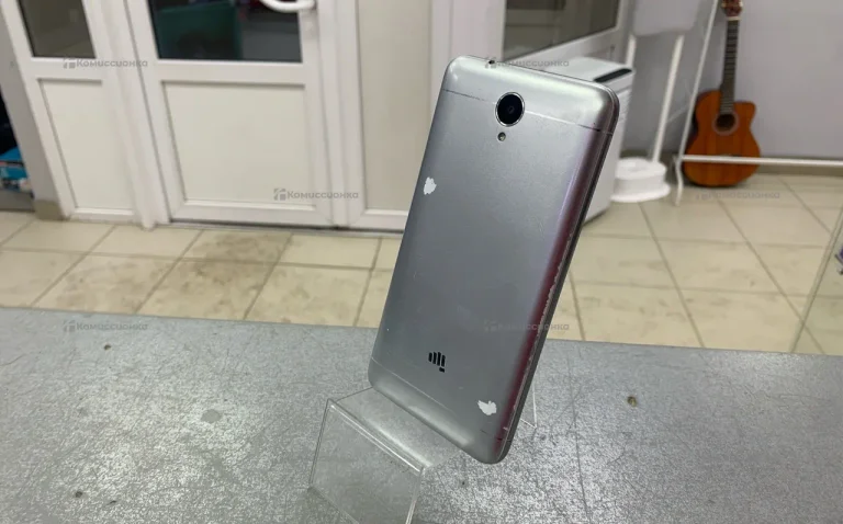 Micromax Bolt Q338 1/8 ГБ