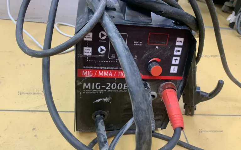 Сварочный полуавтомат MIG-200E