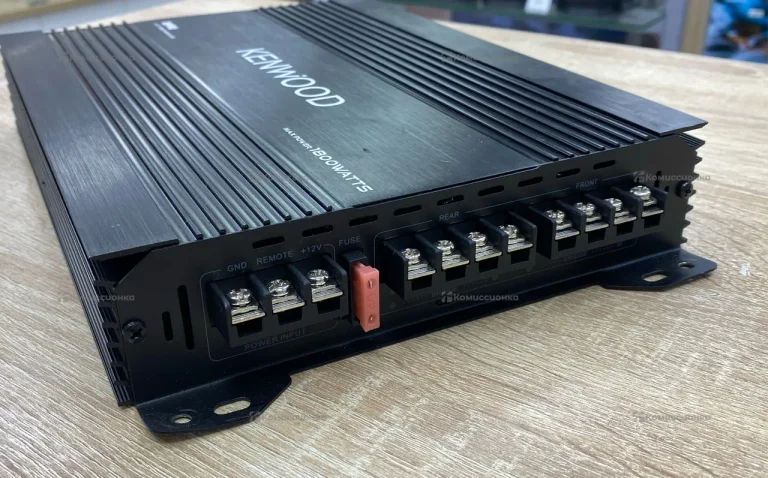 Усилитель  kenwood 1800w