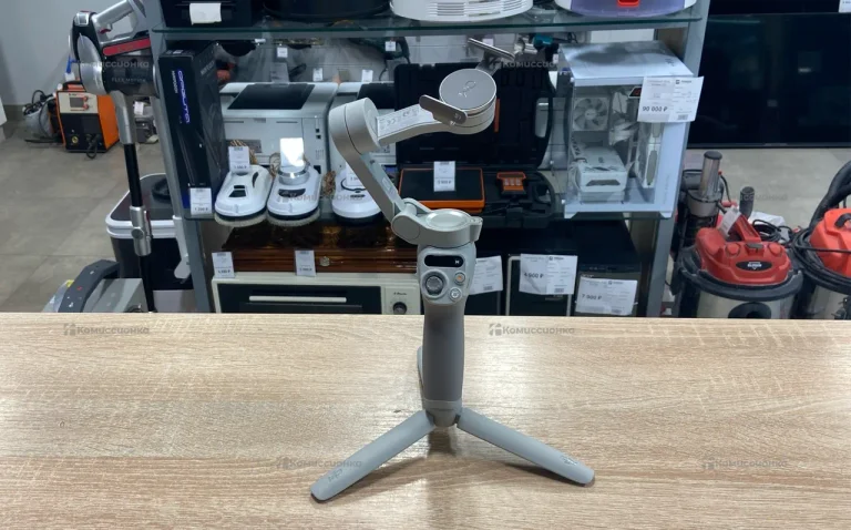 Стабилизатор DJI Osmo Mobile Se