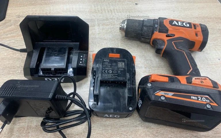 Шуруповерт AEG BS18G4