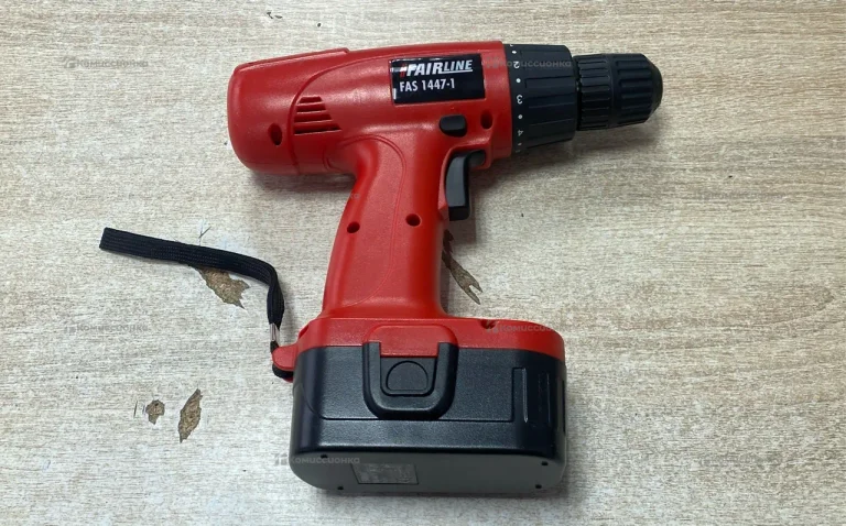 Шуруповерт FairLine FAS 1447-1
