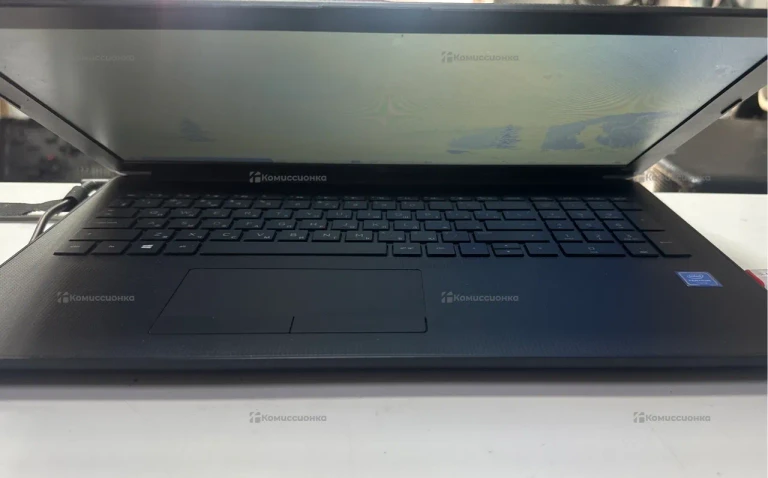 Ноутбук  Hp 15-ra063ur