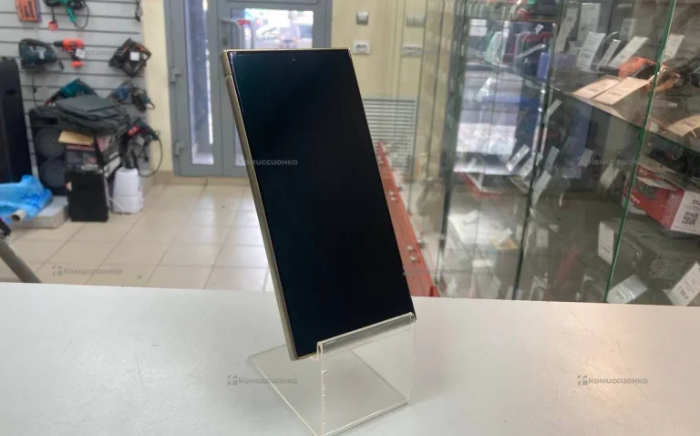 Samsung Galaxy S24 8/256Gb