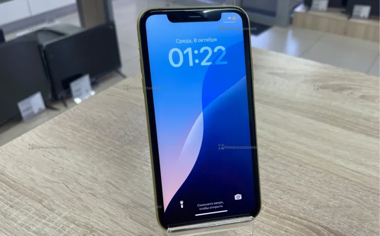 Apple iPhone 11 64 ГБ
