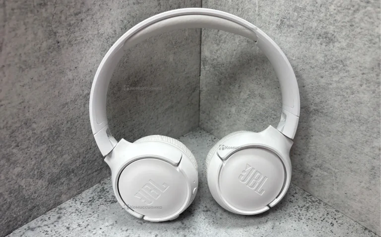 Наушники  JBL Tune 520