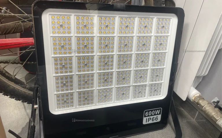 прожектор ip66 600Вт