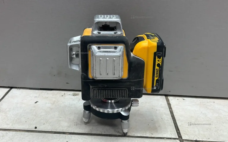 лазерный уровень dewalt реплика 1