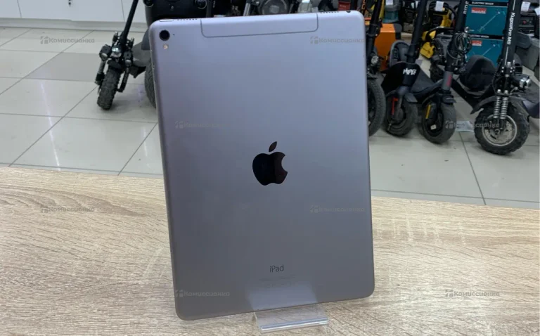 Планшет Apple iPad Pro 9.7 32Gb Wi-Fi