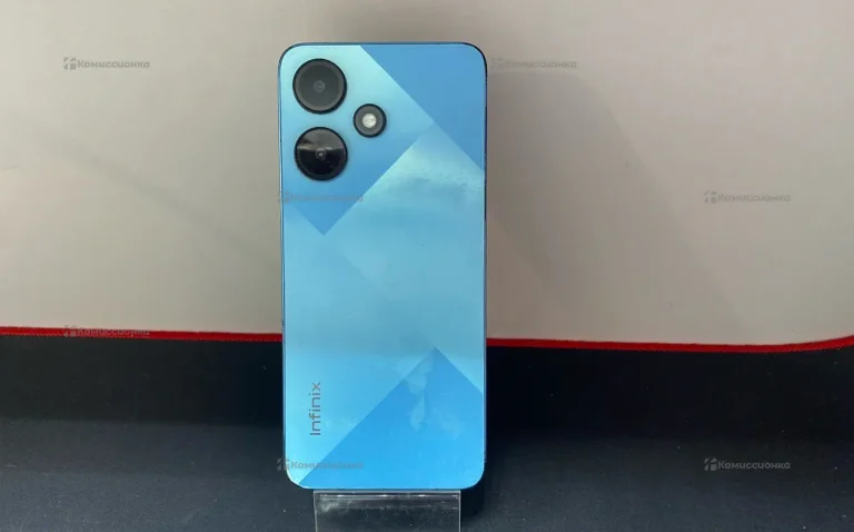 Infinix Hot 30i 4/64 ГБ