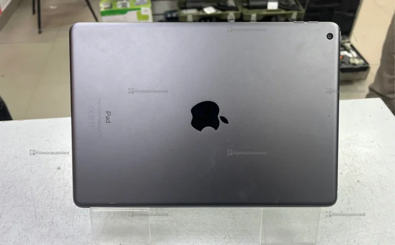 Планшет Apple iPad 7 поколения 32 GB