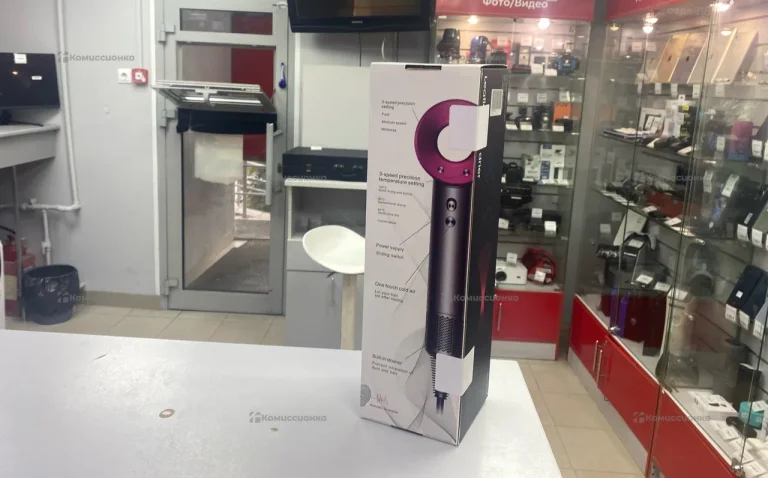 Фен Dyson