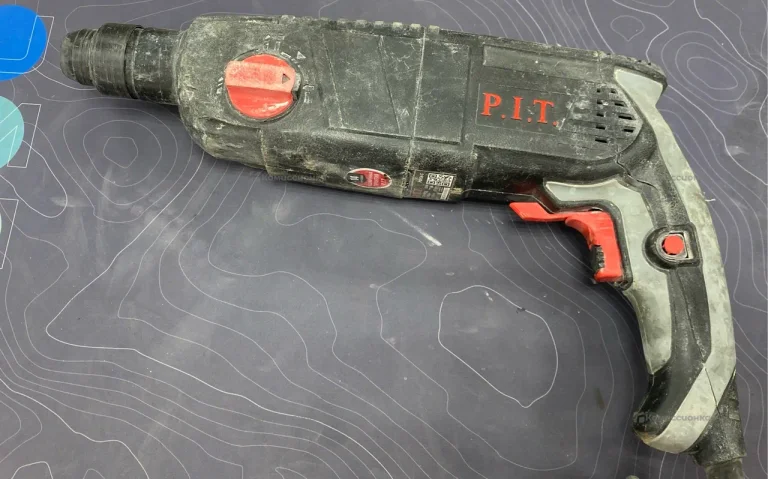 Перфоратор P.I.T. PBH24-C