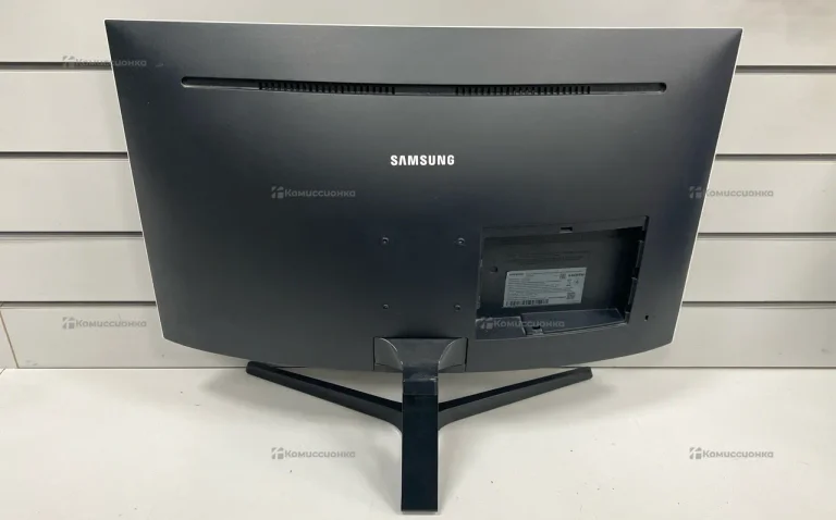 Изогнутый монитор Samsung LC27JG54QQI 144Hz