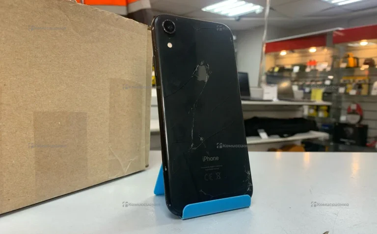 Apple IPhone XR 64 gb.
