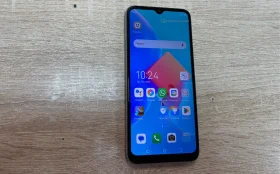 Tecno Spark 8C 4/64 ГБ