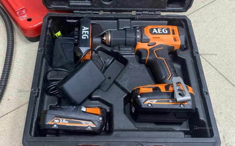 Аккумуляторная дрель-шуруповерт AEG BS18G4-202C
