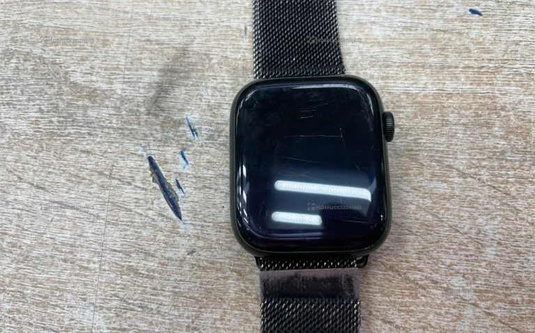 Часы  Apple Watch Series 7
