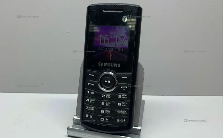 Samsung E2121B