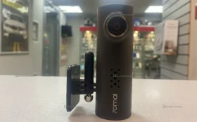 Видеорегистратор  midriveD06