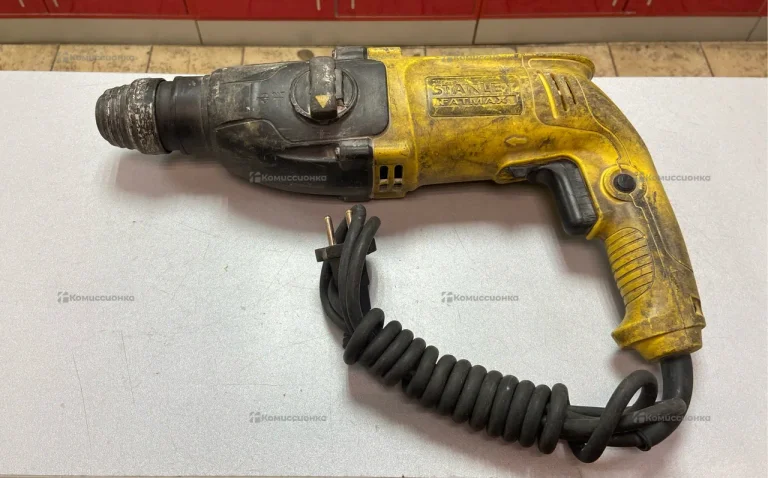 Перфоратор SDS-plus Stanley Fatmax FMER524K