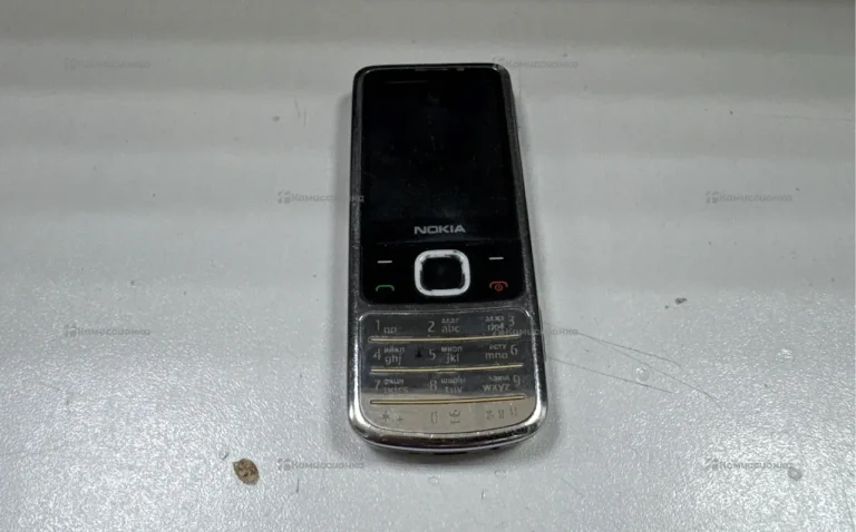 Nokia 6700