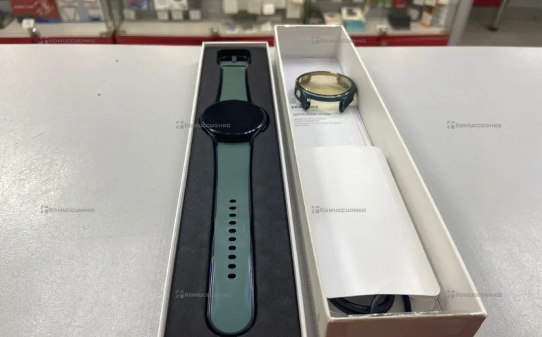 Часы Samsung Galaxy Watch 4