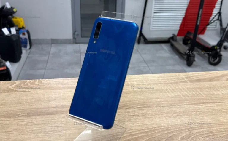 Samsung Galaxy A50 4/64 ГБ